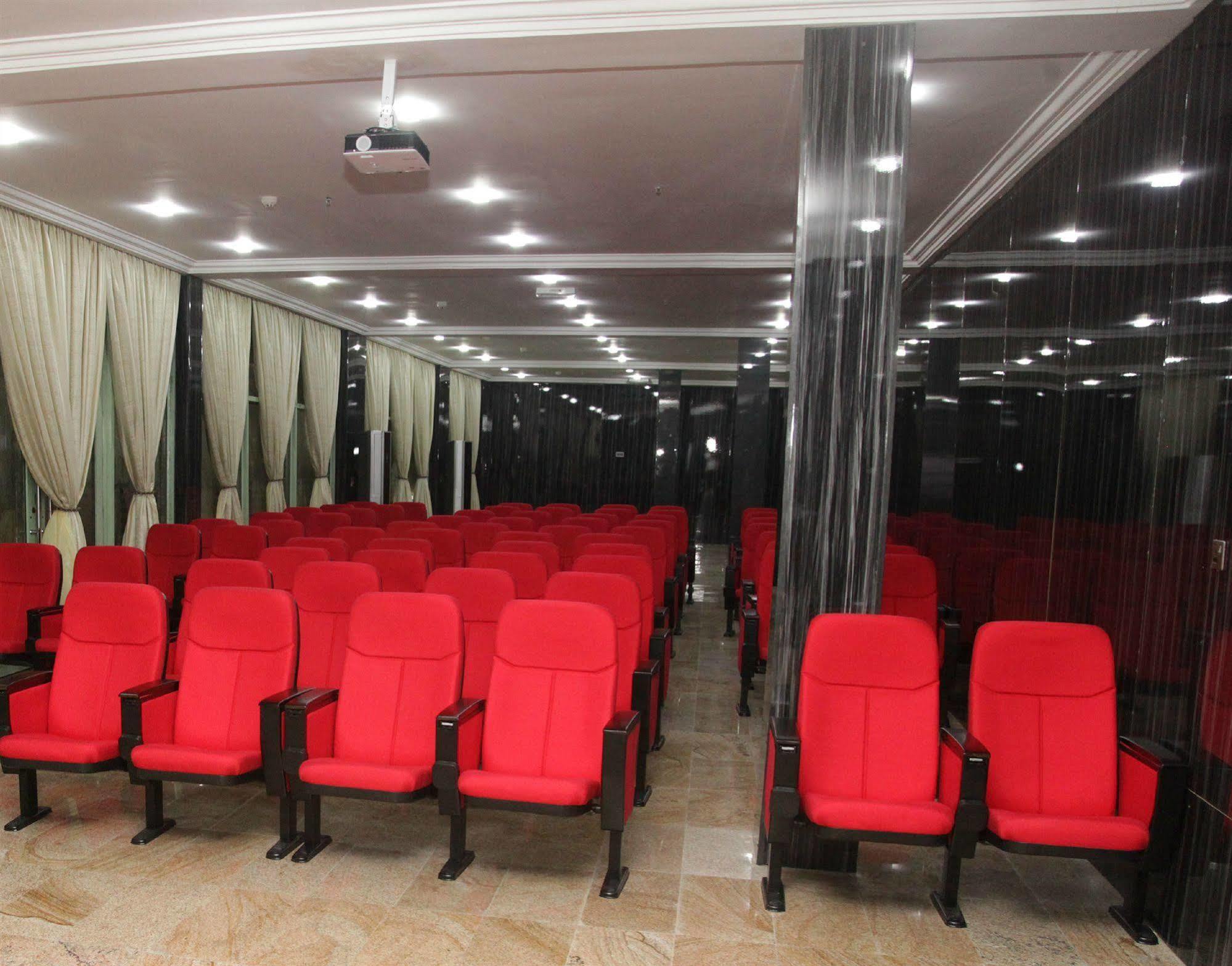 Swiss International Mabisel Port Harcourt Hotel Kültér fotó